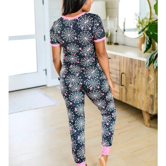 Shirley & Stone Halloween spiderweb pajama jogger set pink & black - Picture 2 of 6